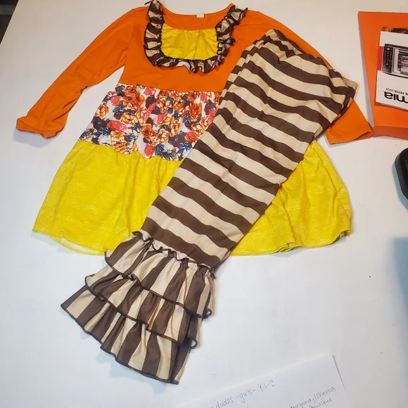 FALL FLORAL & STRIPED BOUTIQUE OUTFIT - Picture 1 of 3